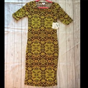 Lularoe NWT Julia Dress
